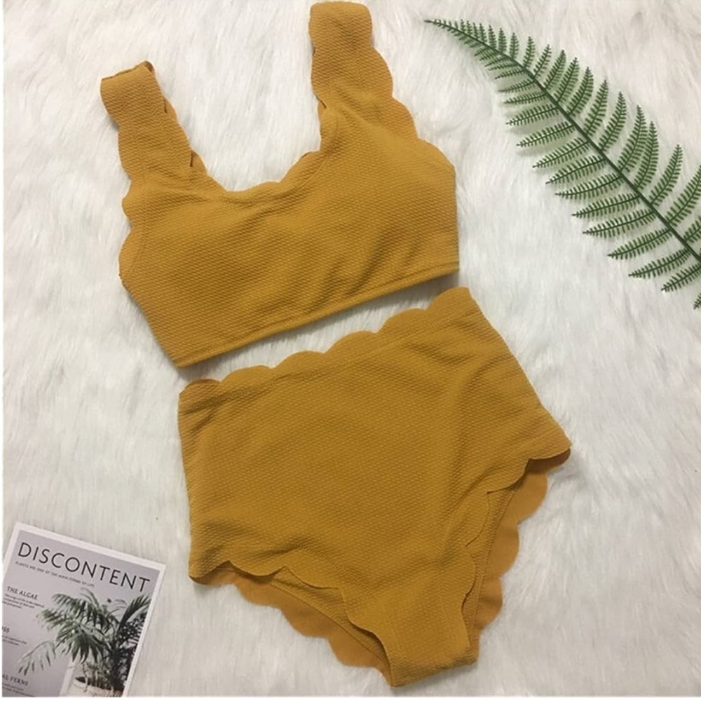 Zaful Mustard textured high waisted petal scalloped Bikini Medium - XXL NWOT